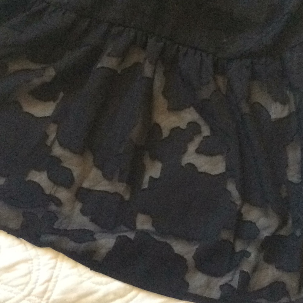 NWT Kenzie Floral Peplum Top - Picture 7 of 7